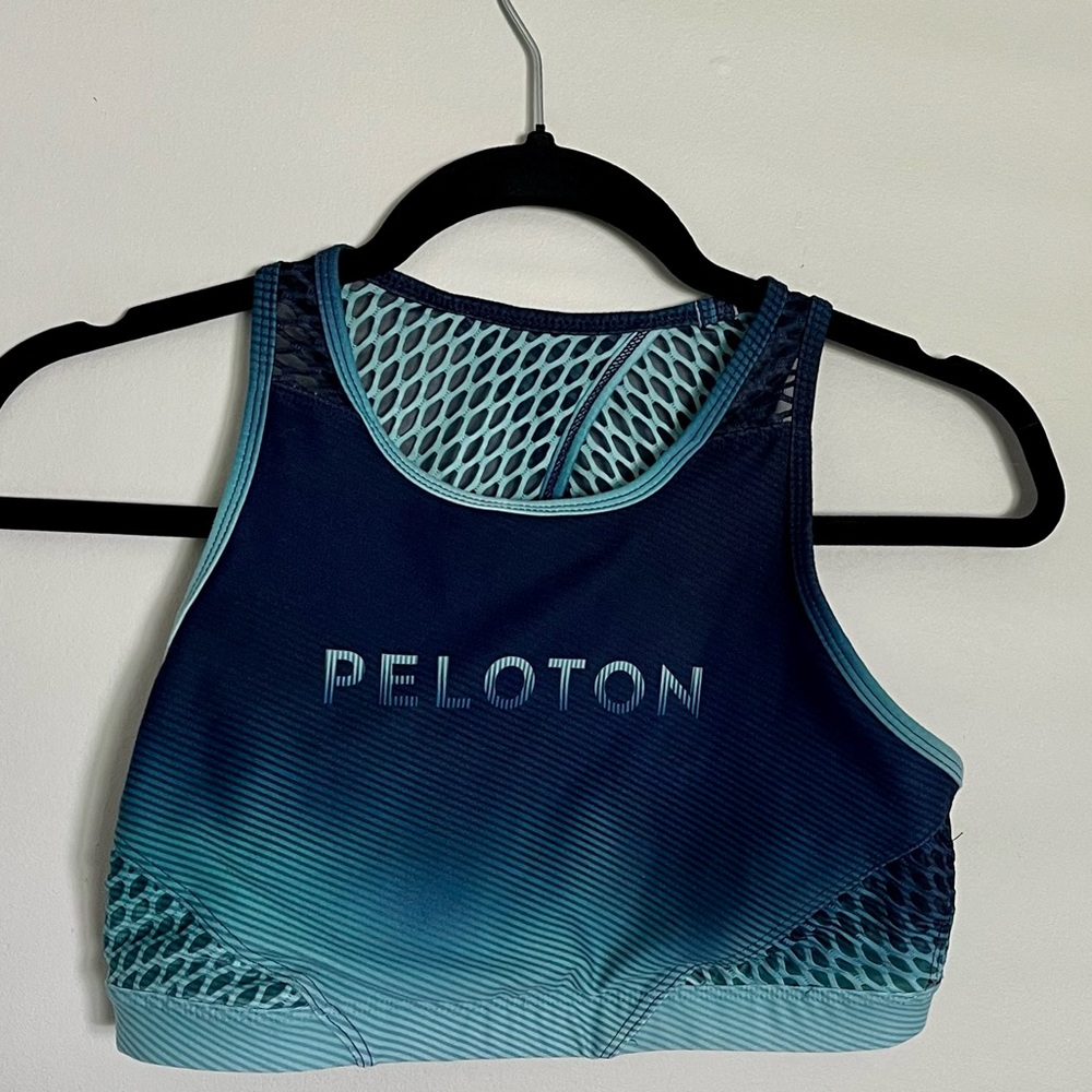 Peloton sports bra WITH padded blue green medium
